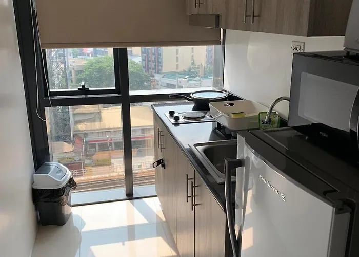 Apartment Fame Tower1 2-bedrooms Rms W Aircon Washer Balcony Manila