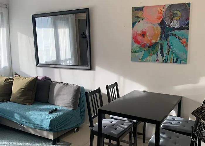 Apartment Fame Tower1 2-bedrooms Rms W Aircon Washer Balcony