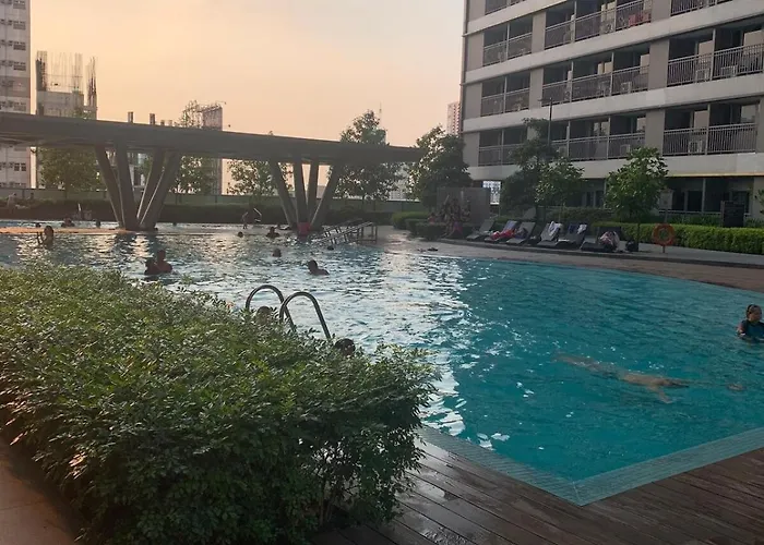 Fame Tower1 2-bedrooms Rms W Aircon Washer Balcony